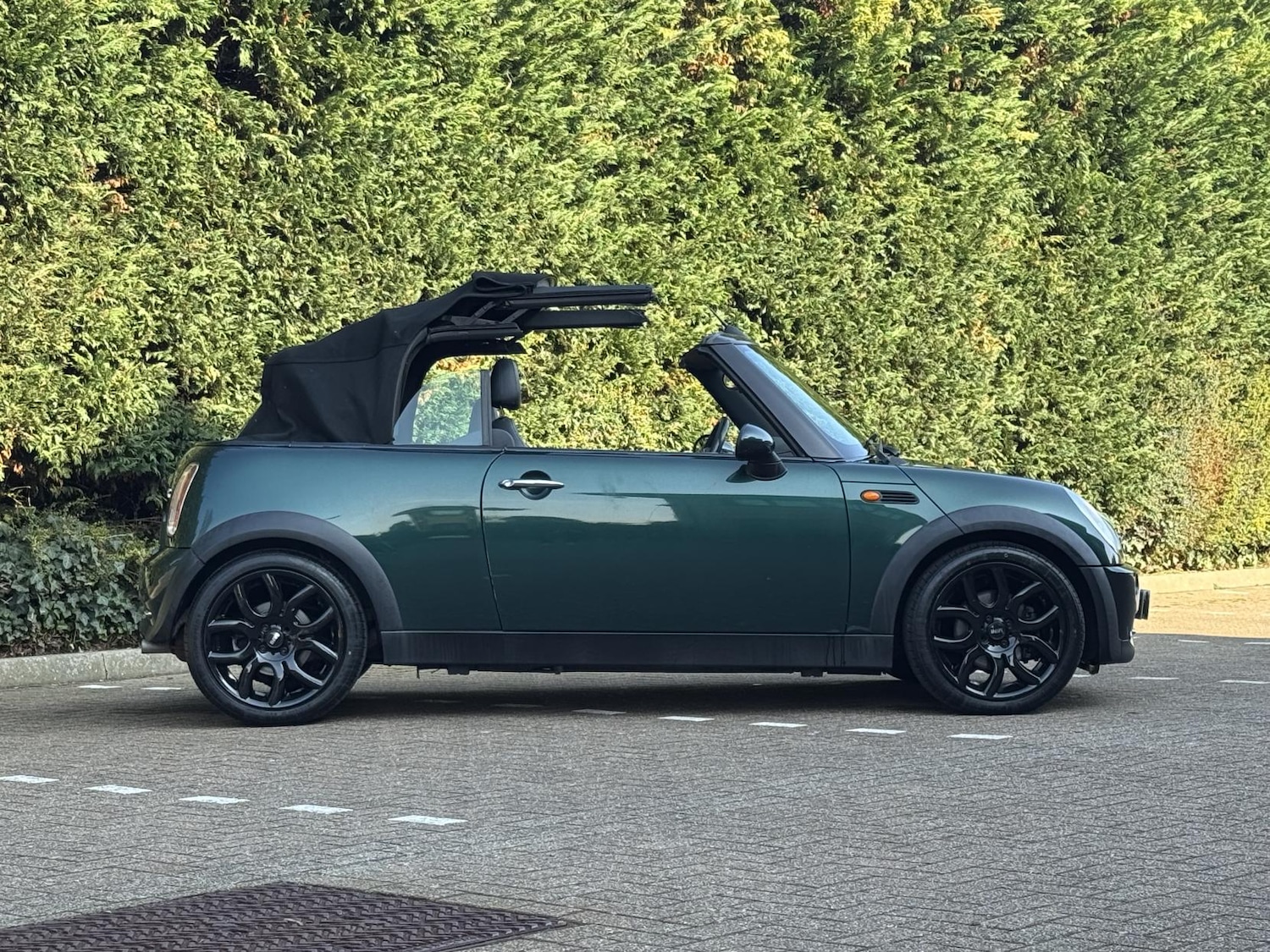 Used MINI Convertible 2007 for sale - 77732743: Photo 12