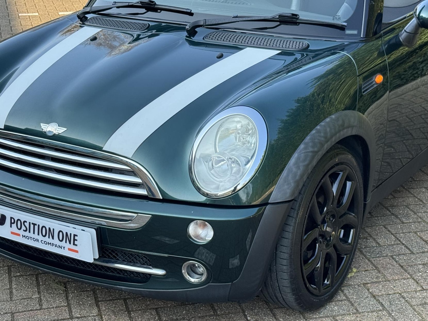 Used MINI Convertible 2007 for sale - 77732743: Photo 23