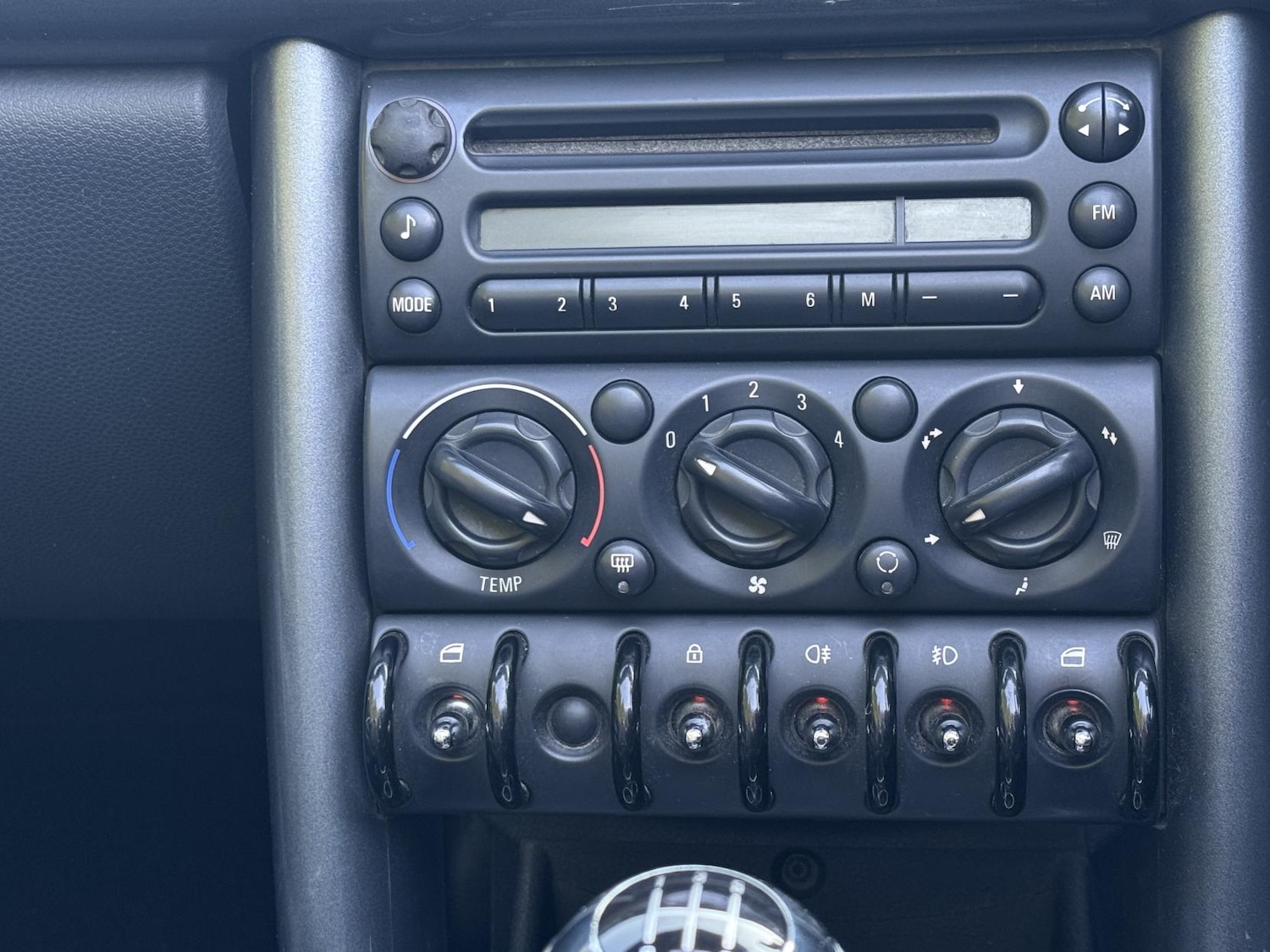 Used MINI Convertible 2007 for sale - 77732743: Photo 30