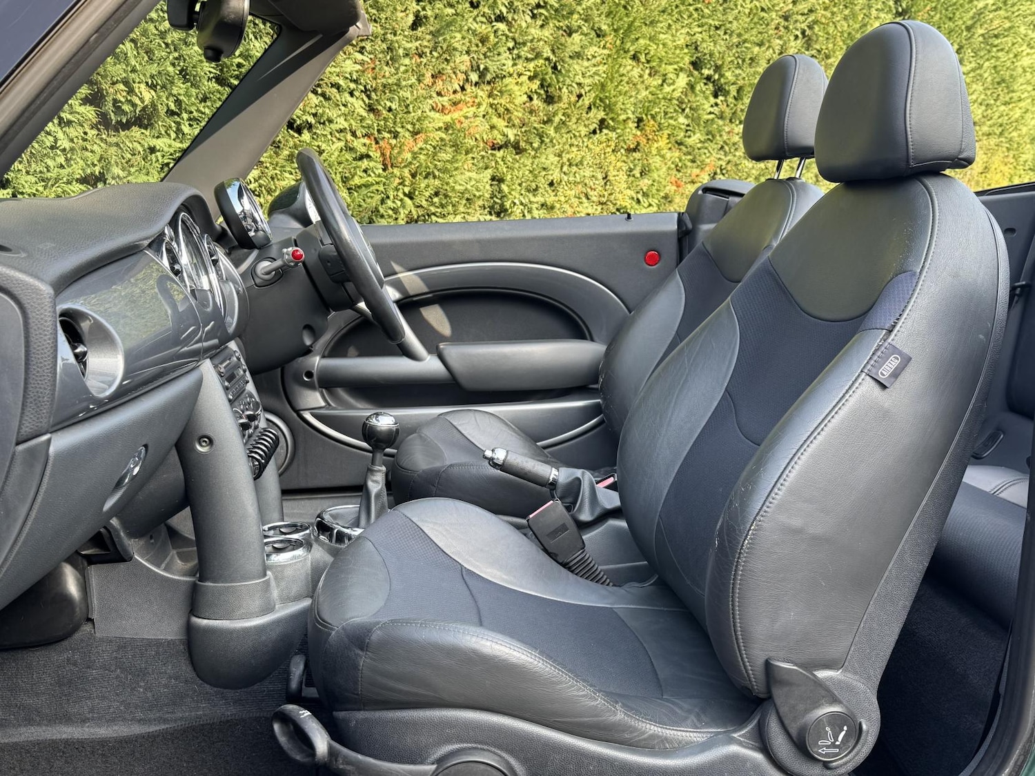 Used MINI Convertible 2007 for sale - 77732743: Photo 40