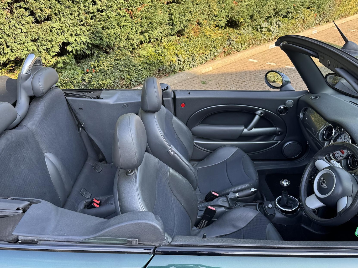 Used MINI Convertible 2007 for sale - 77732743: Photo 51