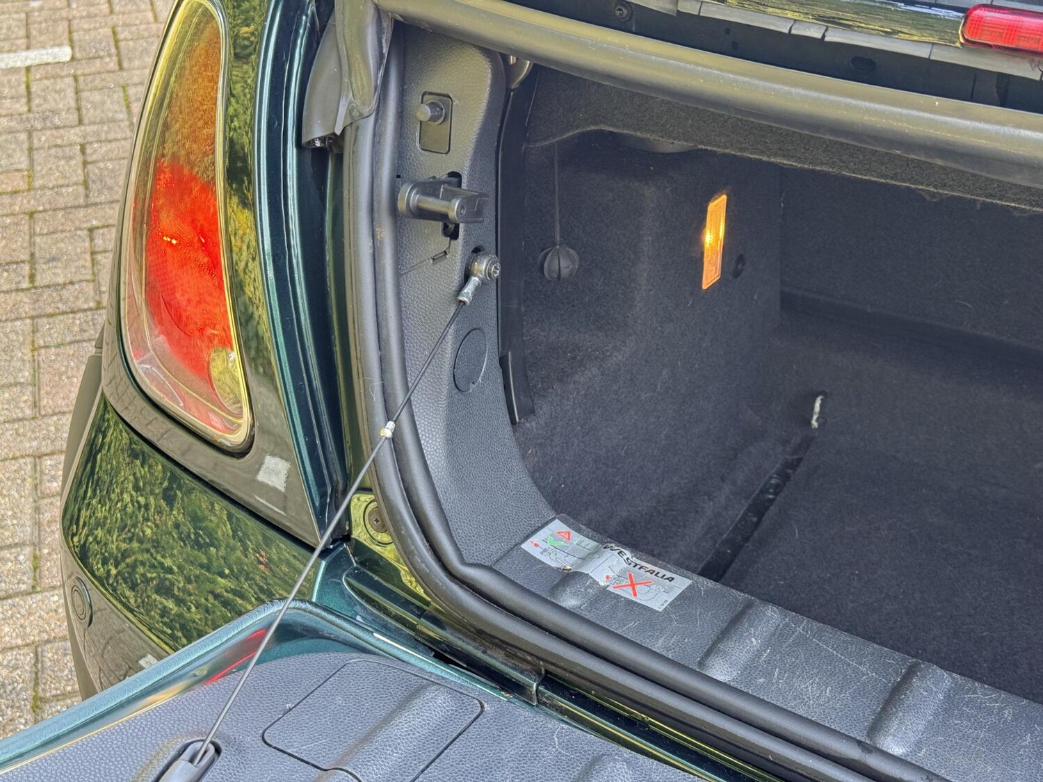 Used MINI Convertible 2007 for sale - 77732743: Photo 58