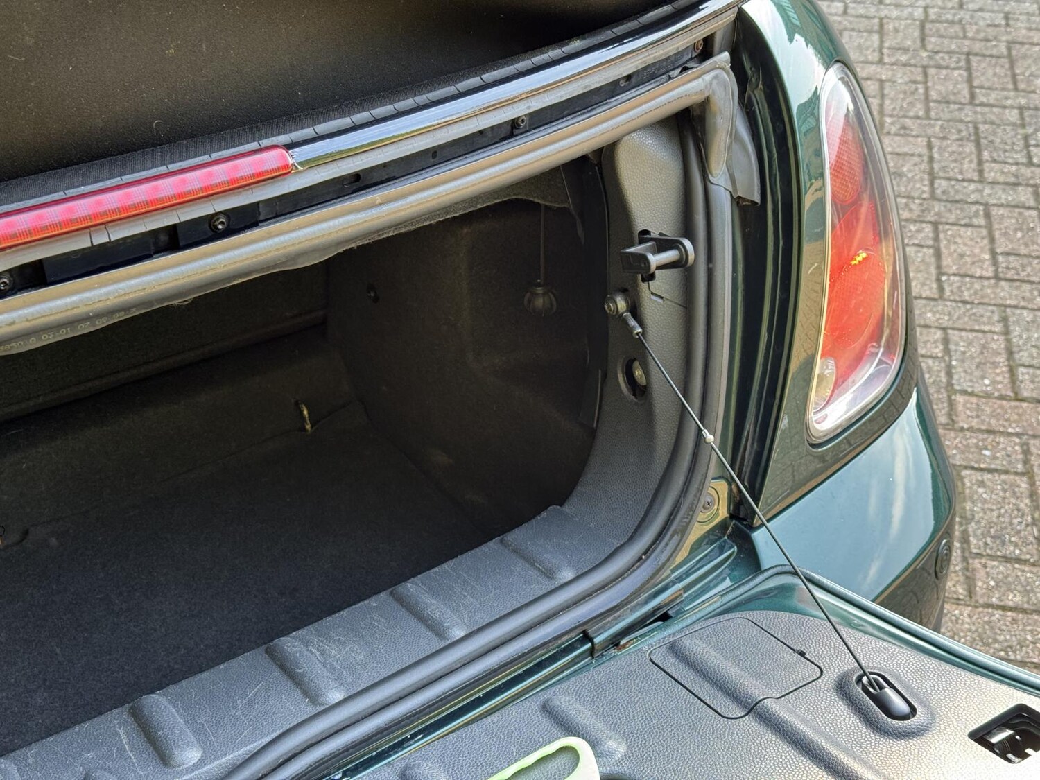 Used MINI Convertible 2007 for sale - 77732743: Photo 60