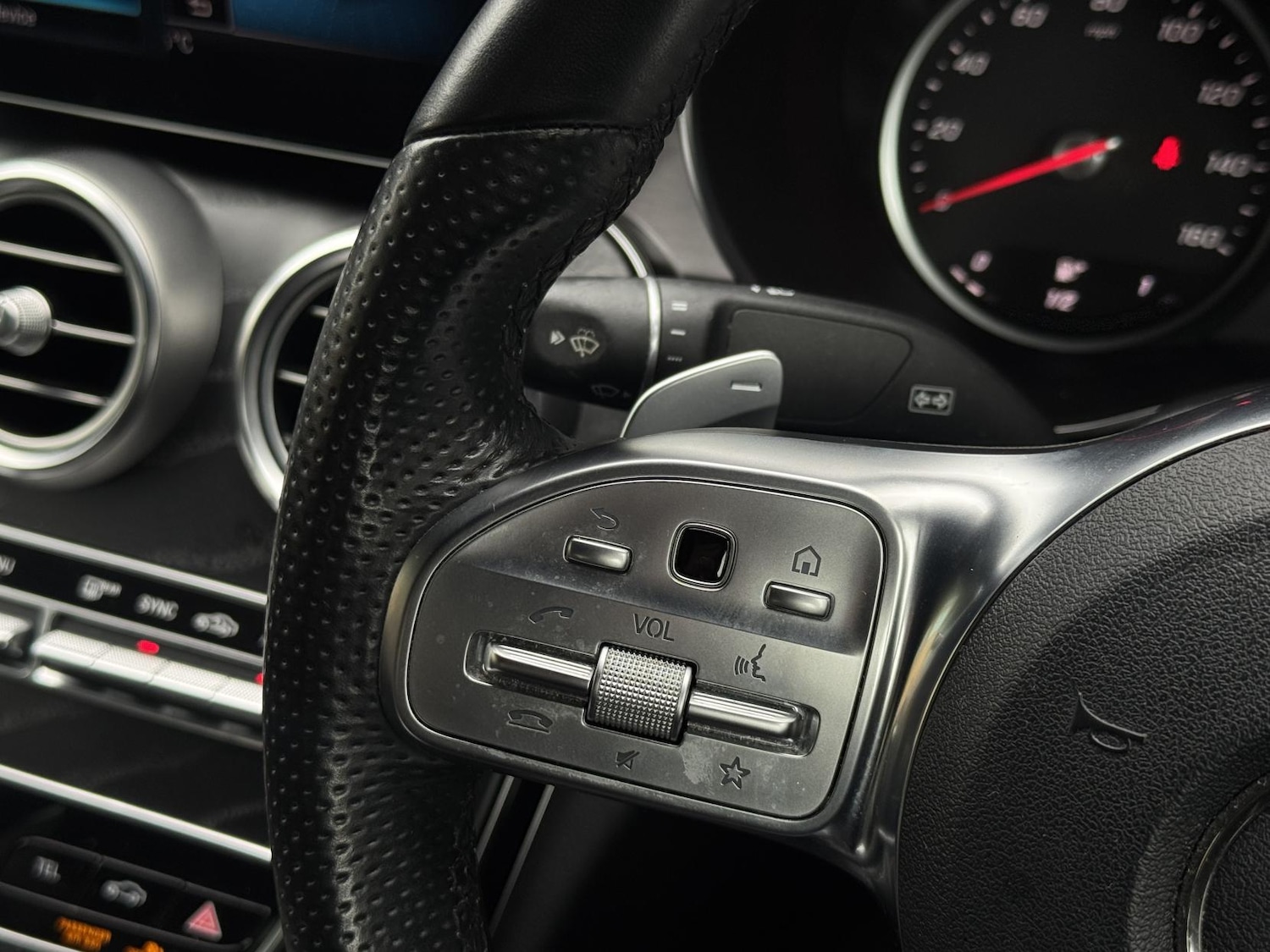 Used Mercedes-Benz C Class 2018 for sale - 77903519: Photo 37