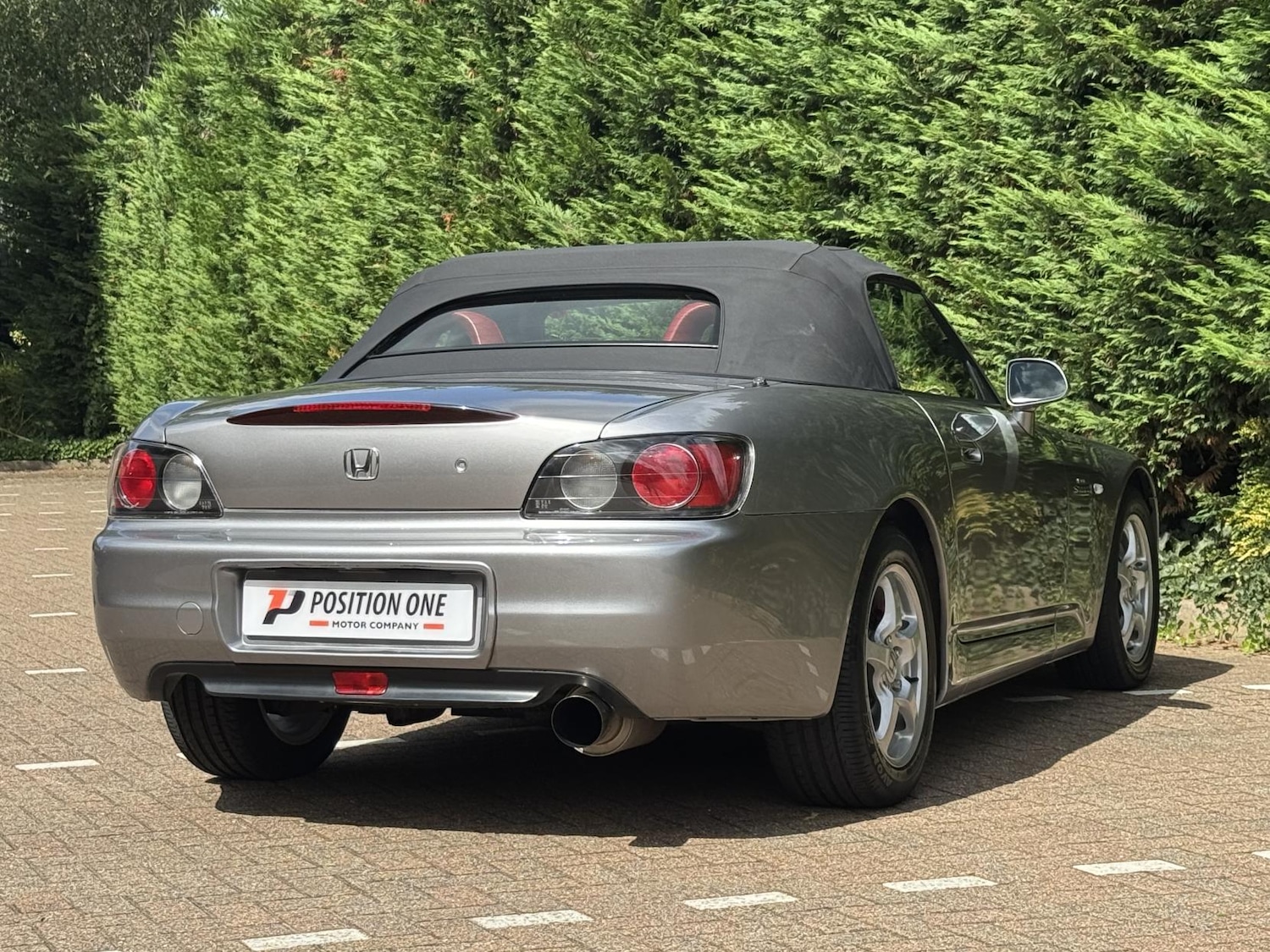 Vehicle 76