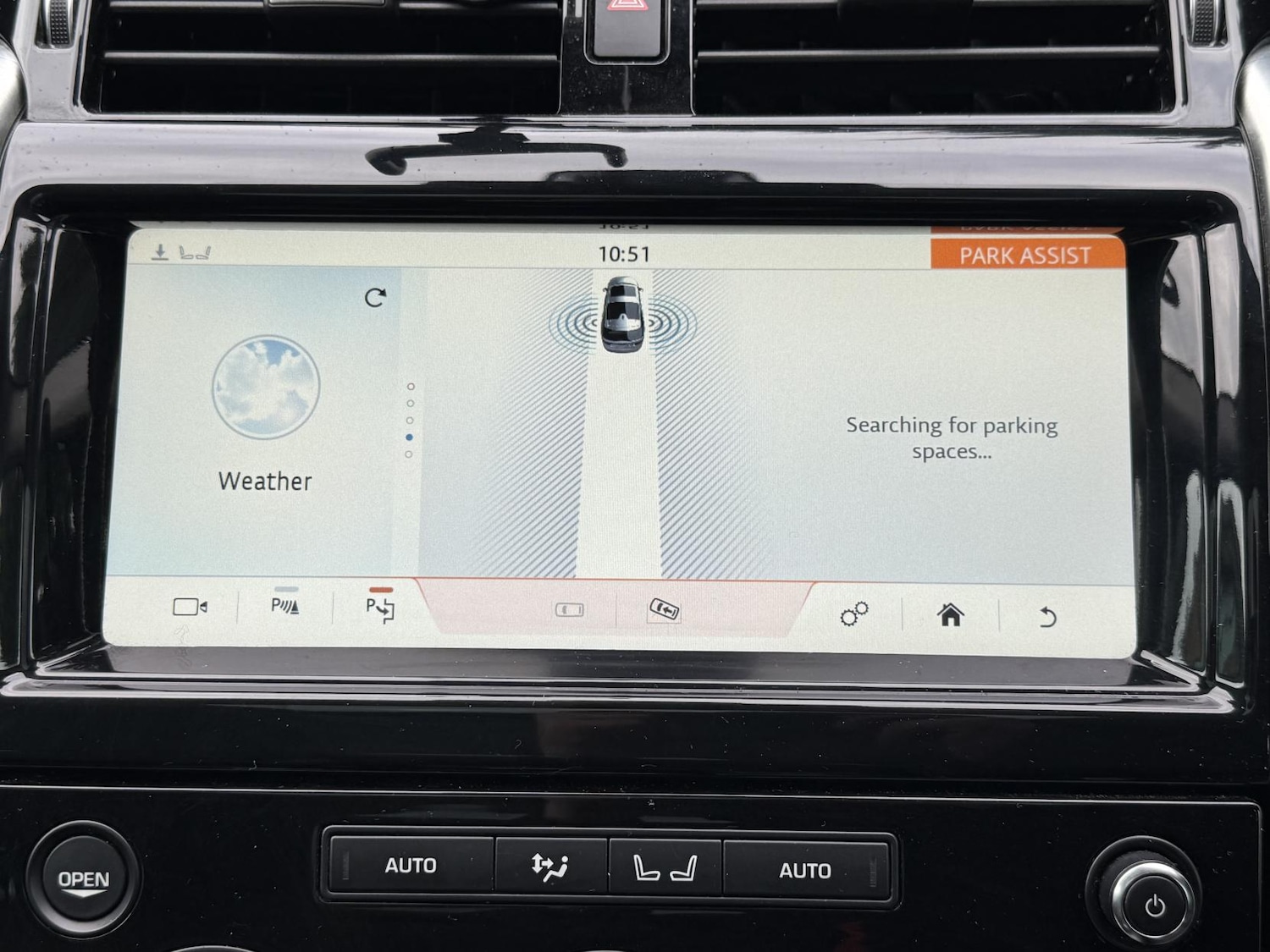 Used Land Rover Discovery 2019 for sale - 76322585: Photo 12
