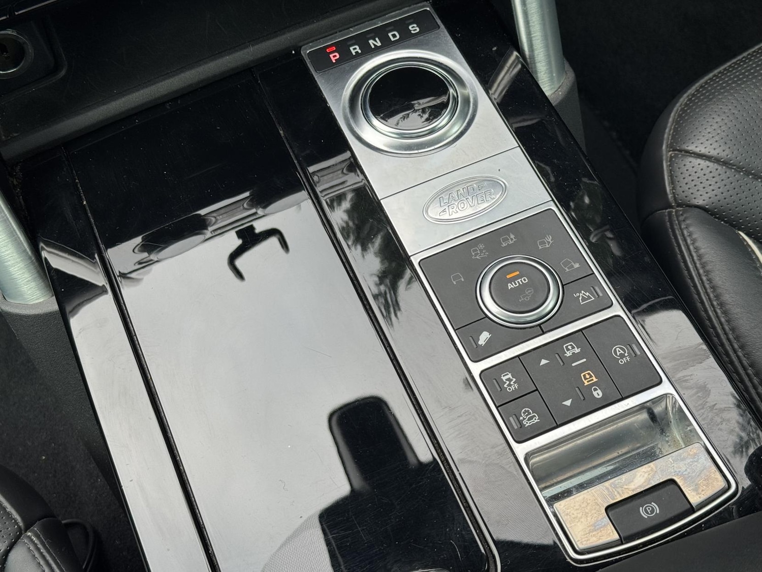 Used Land Rover Discovery 2019 for sale - 76322585: Photo 27