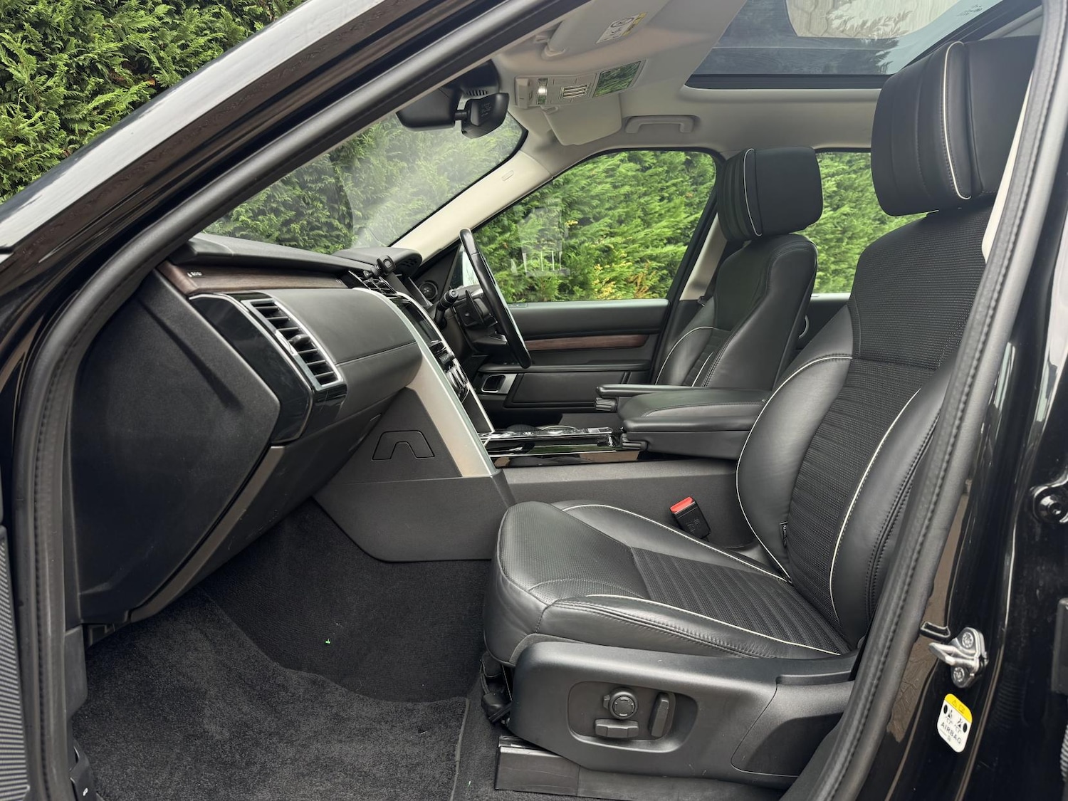 Used Land Rover Discovery 2019 for sale - 76322585: Photo 39