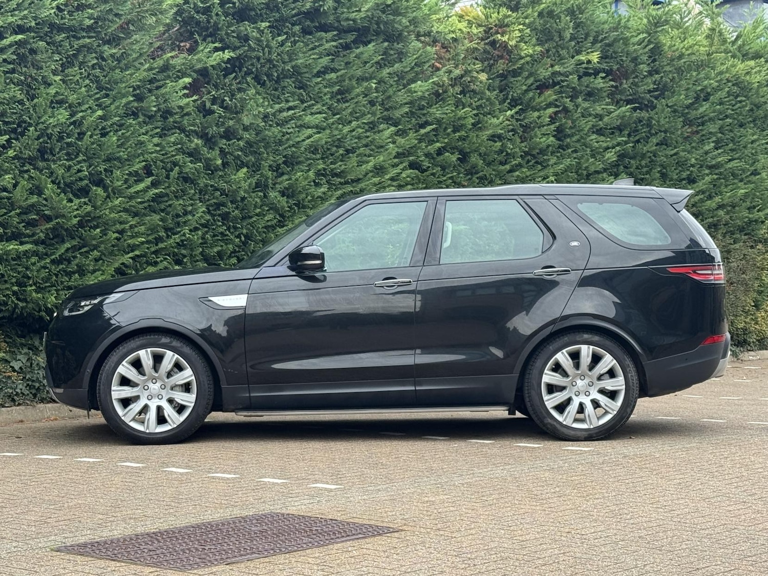 Used Land Rover Discovery 2019 for sale - 76322585: Photo 5