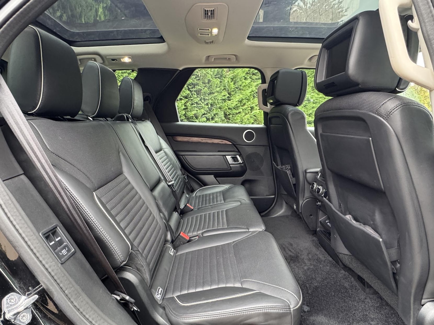 Used Land Rover Discovery 2019 for sale - 76322585: Photo 52