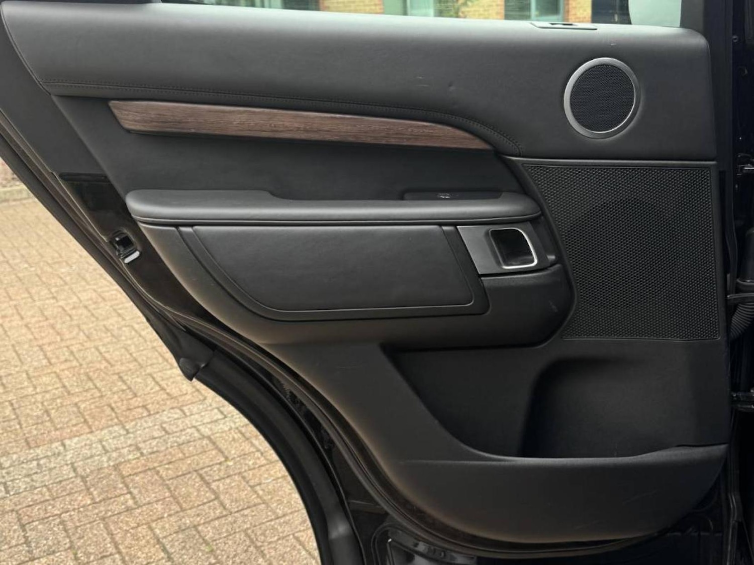 Used Land Rover Discovery 2019 for sale - 76322585: Photo 62