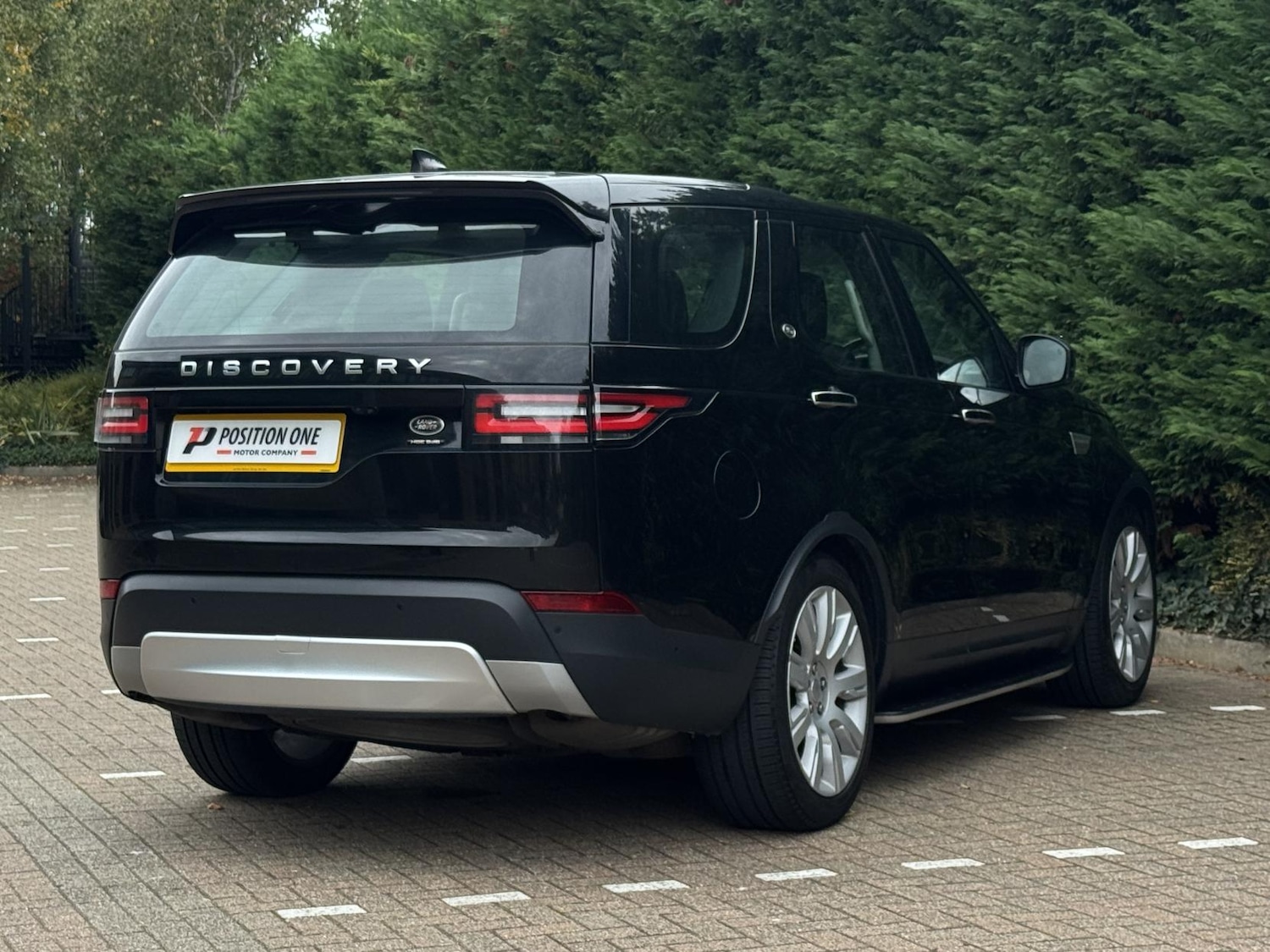 Used Land Rover Discovery 2019 for sale - 76322585: Photo 8