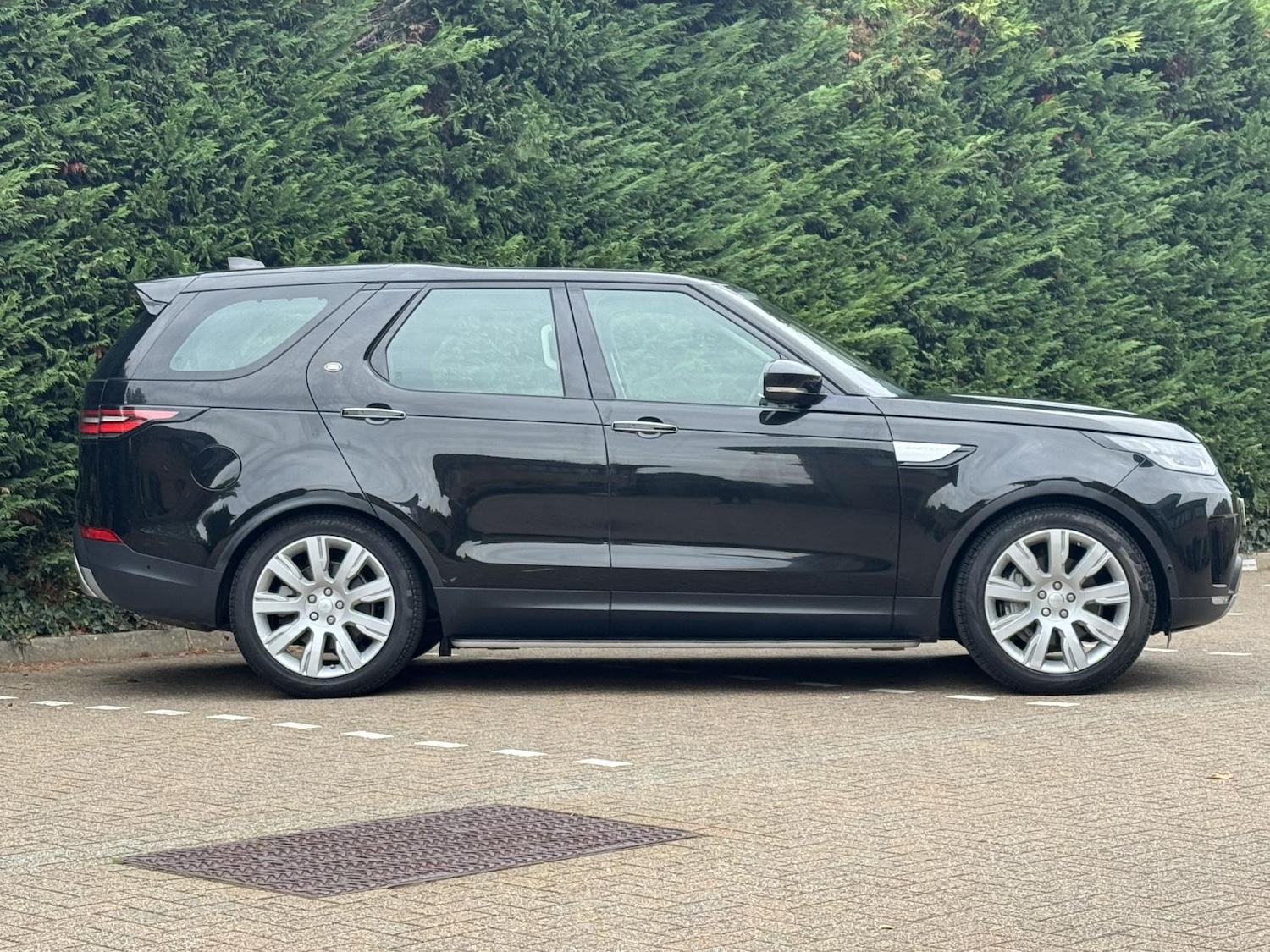 Used Land Rover Discovery 2019 for sale - 76322585: Photo 9