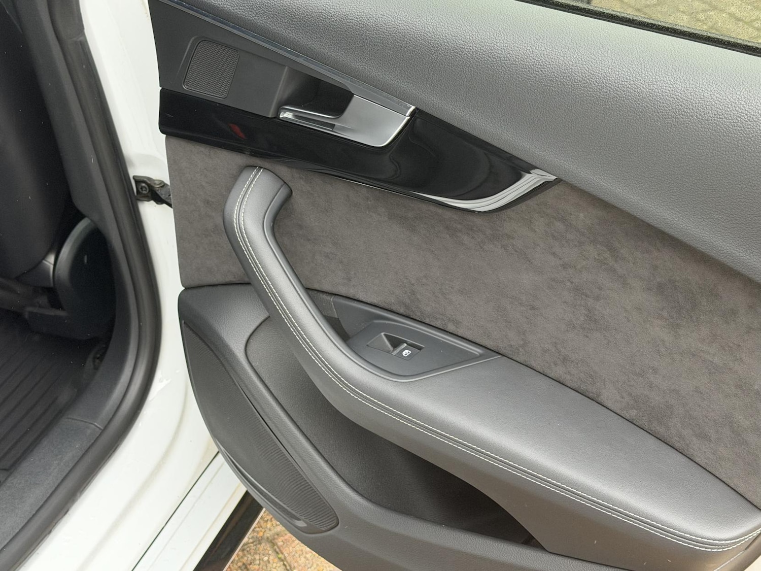 Used Audi RS5 2019 for sale - 76696990: Photo 37