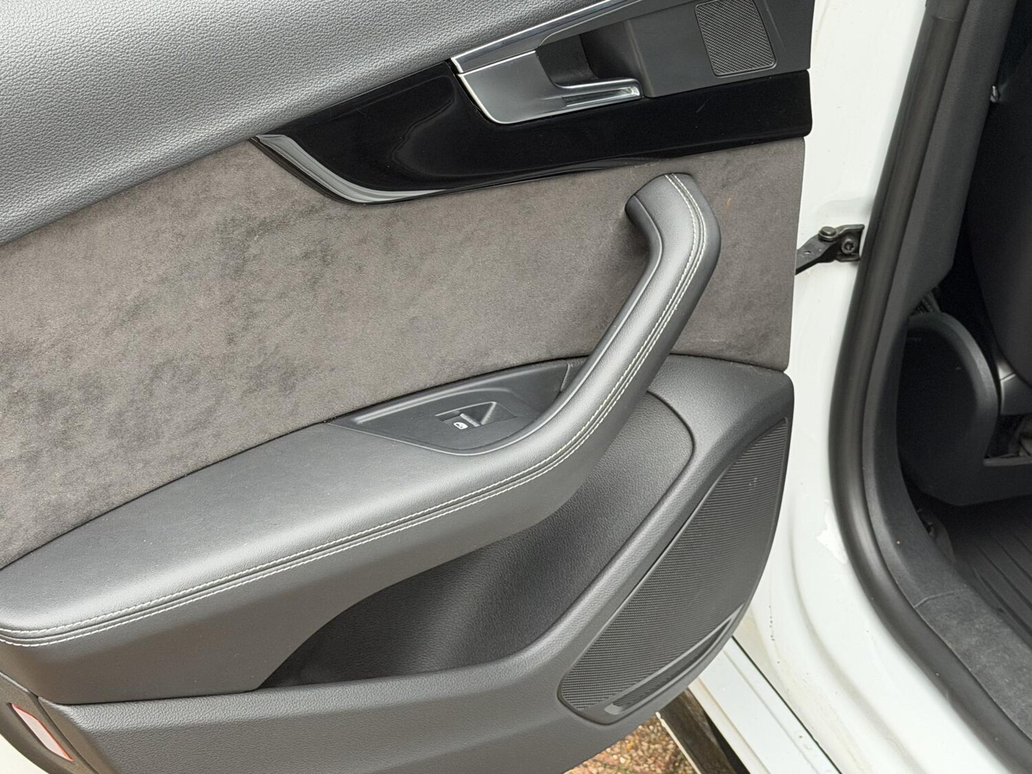 Used Audi RS5 2019 for sale - 76696990: Photo 54