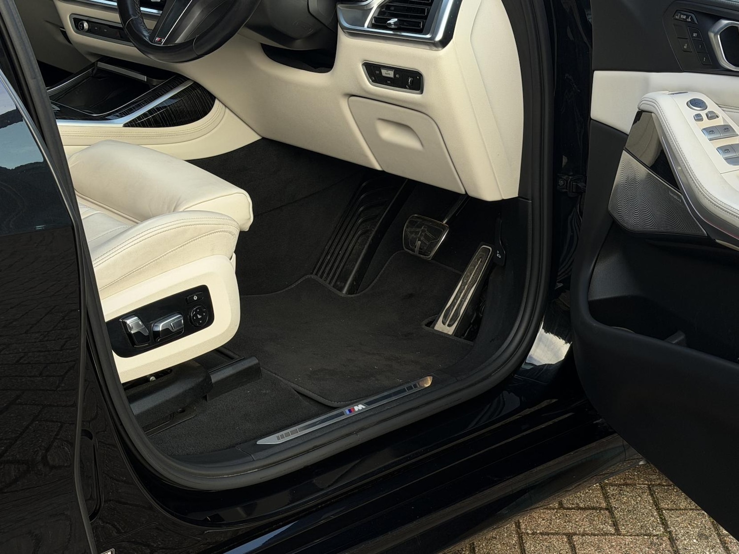 Used BMW X7 2023 for sale - 77395413: Photo 26