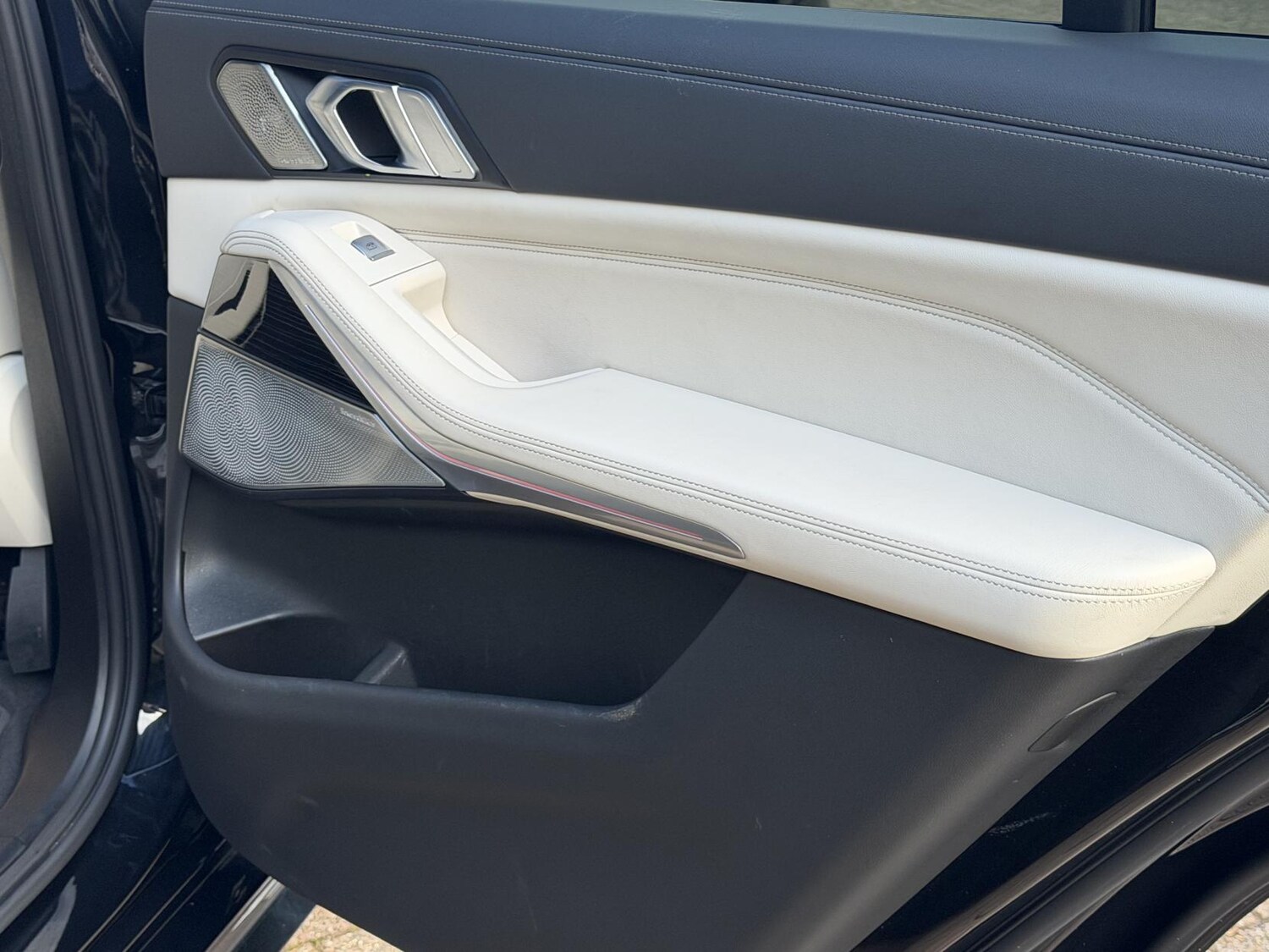 Used BMW X7 2023 for sale - 77395413: Photo 54