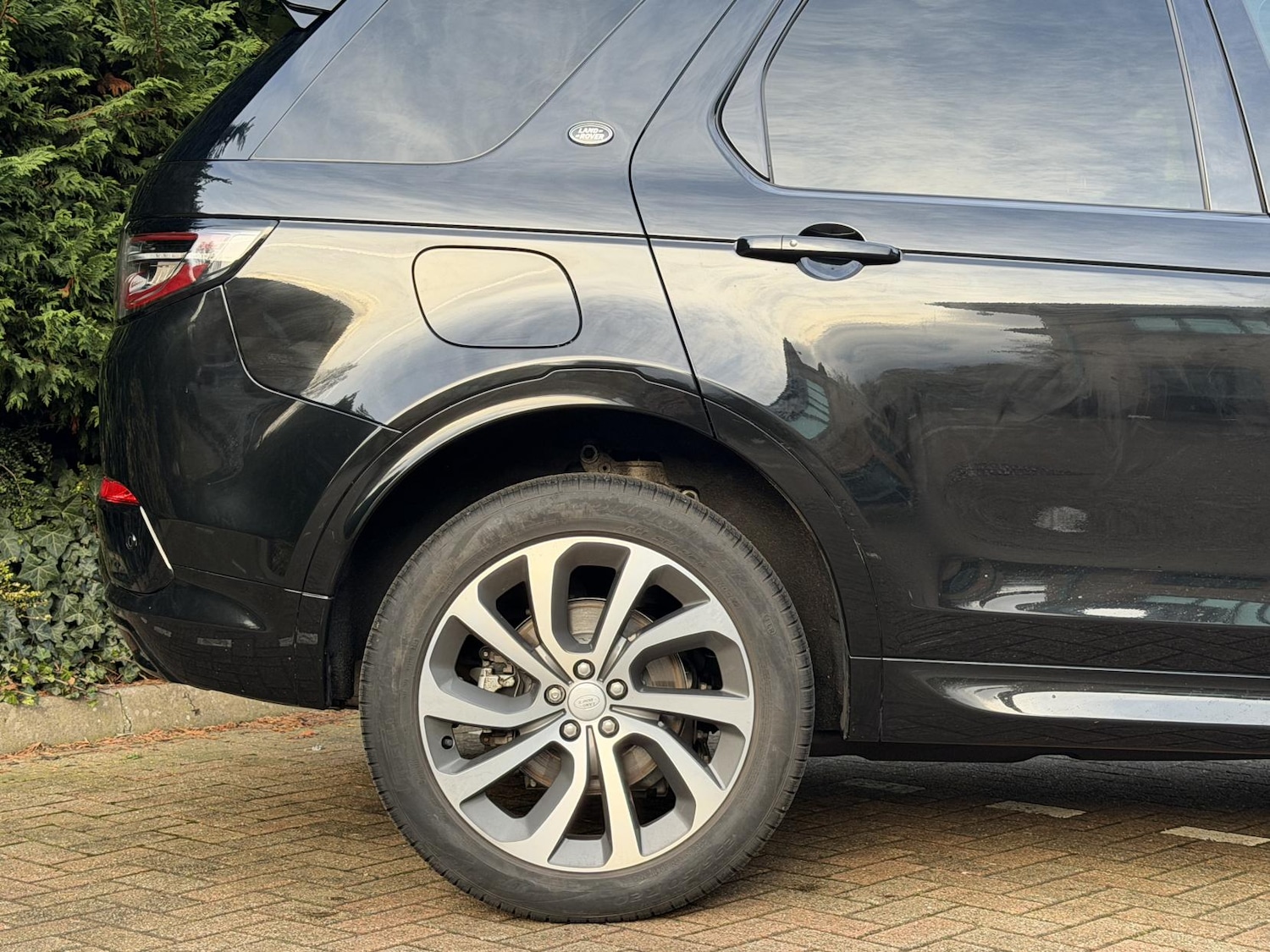 Used Land Rover Discovery Sport 2023 for sale - 77248163: Photo 14