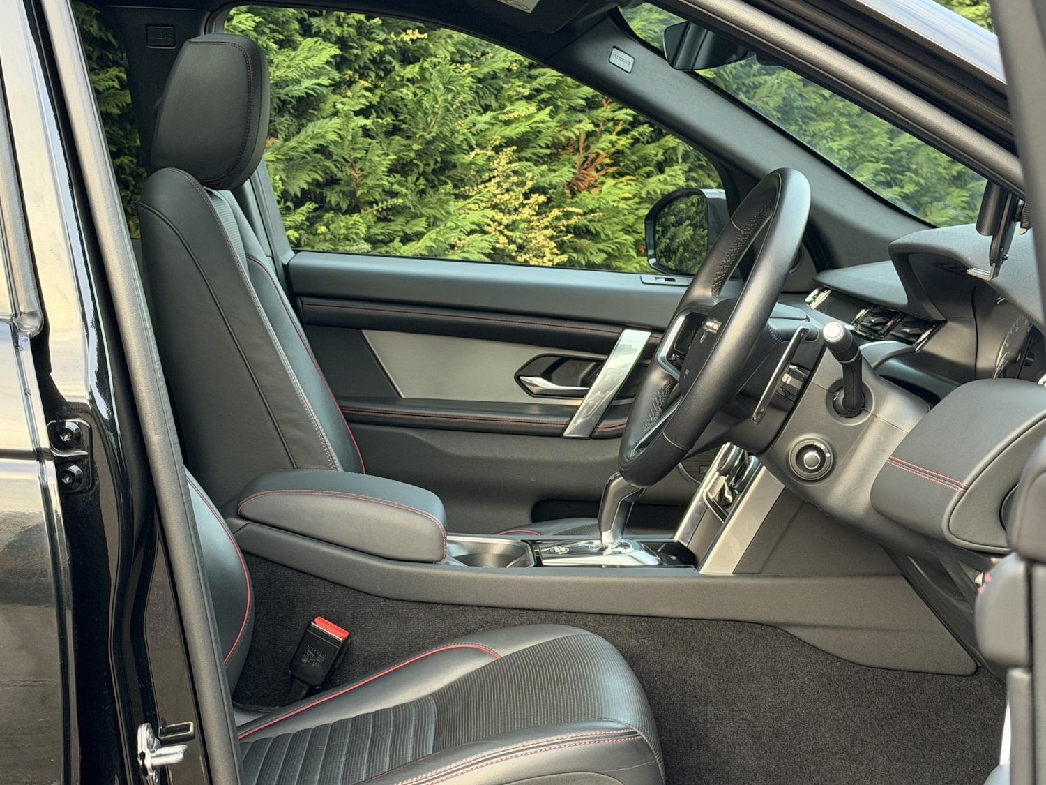 Used Land Rover Discovery Sport 2023 for sale - 77248163: Photo 26