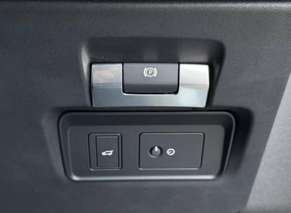 Used Land Rover Discovery Sport 2023 for sale - 77248163: Photo 37