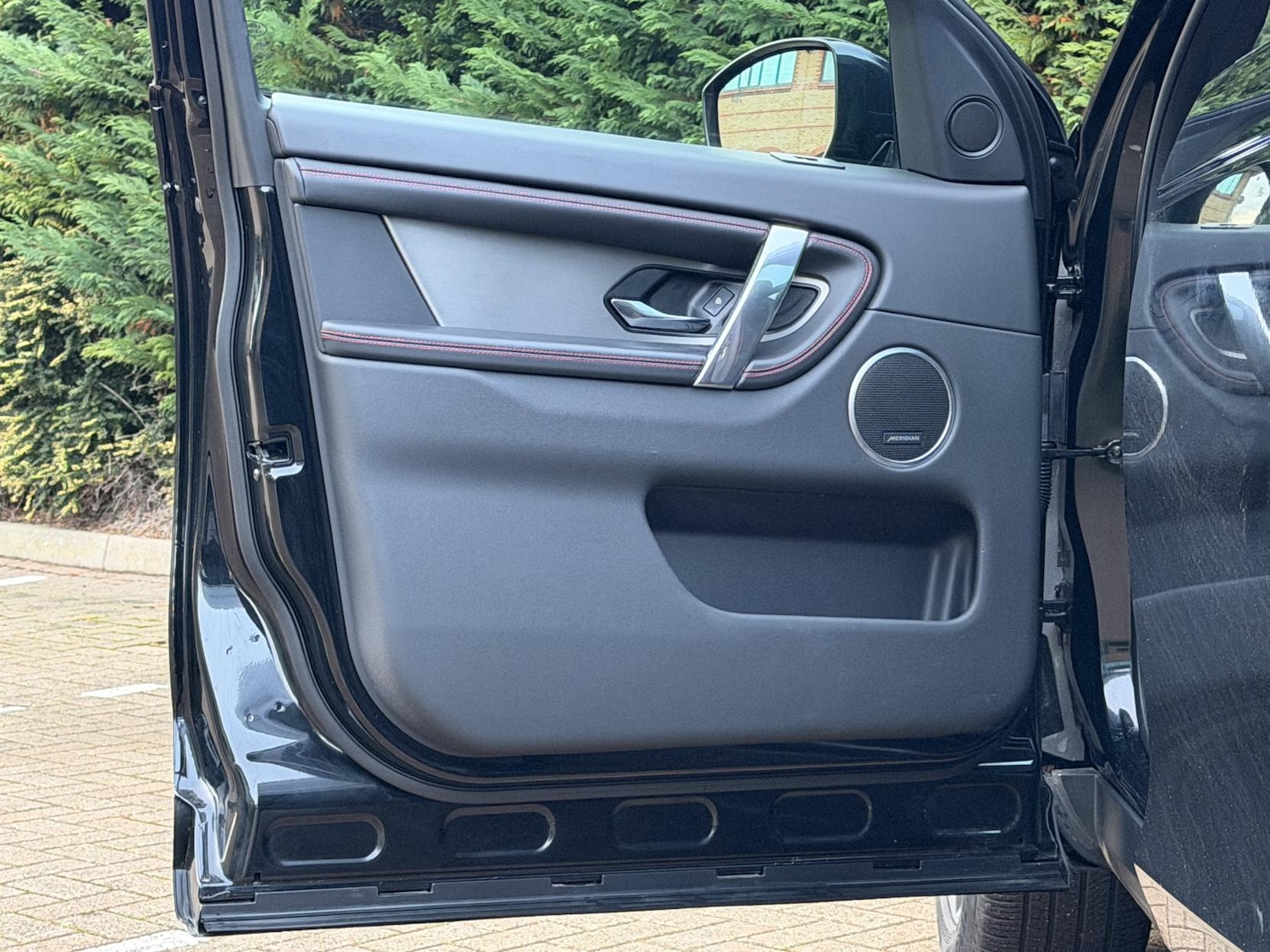 Used Land Rover Discovery Sport 2023 for sale - 77248163: Photo 38