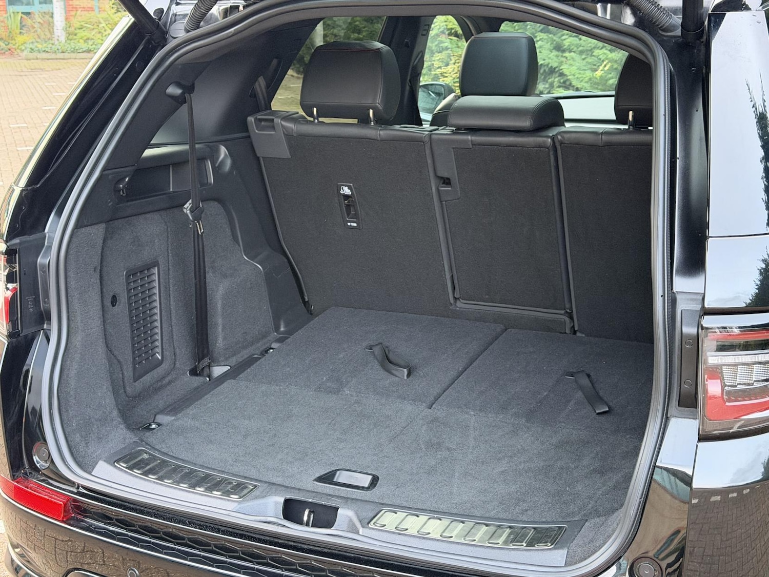 Used Land Rover Discovery Sport 2023 for sale - 77248163: Photo 63