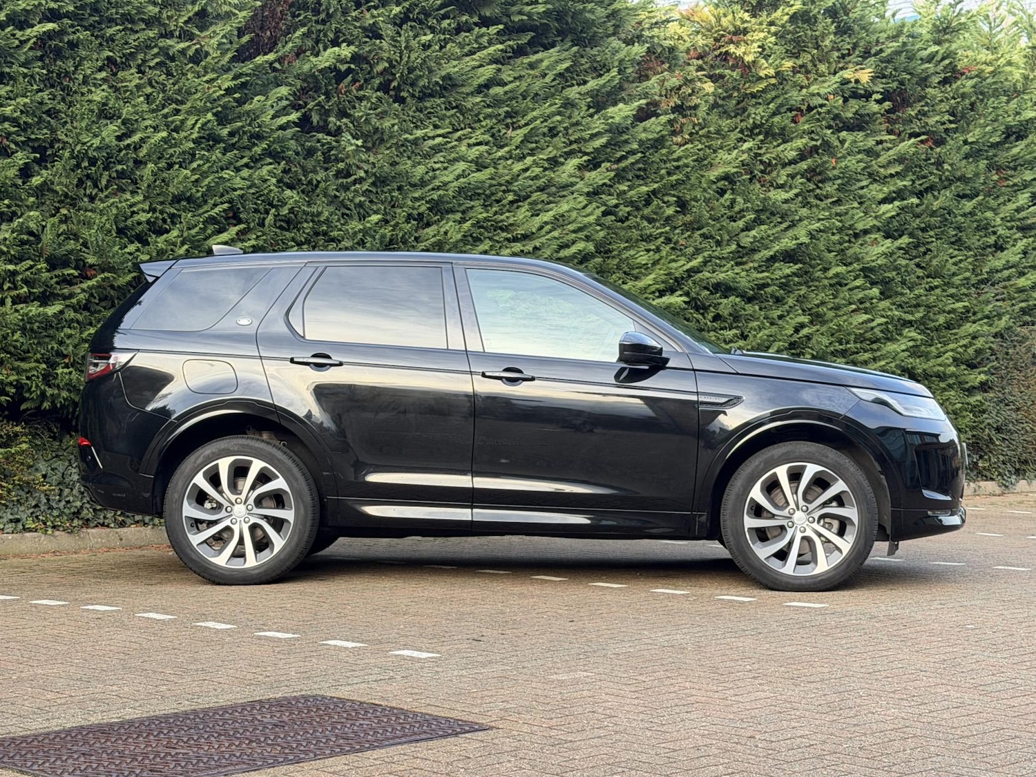 Used Land Rover Discovery Sport 2023 for sale - 77248163: Photo 9