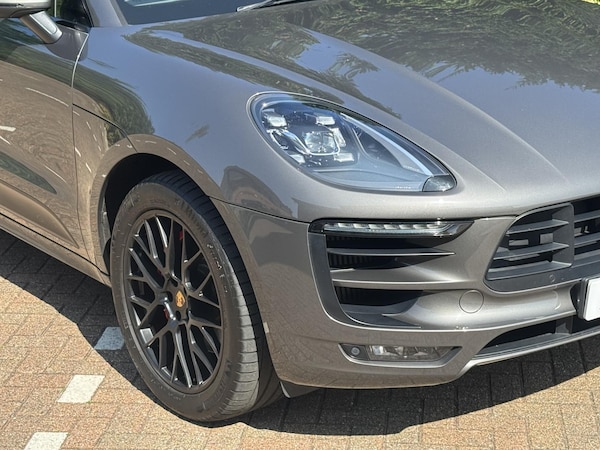 Used Porsche Macan 2018 for sale - 75599904: Photo 16