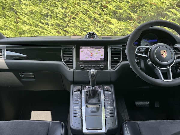 Used Porsche Macan 2018 for sale - 75599904: Photo 32