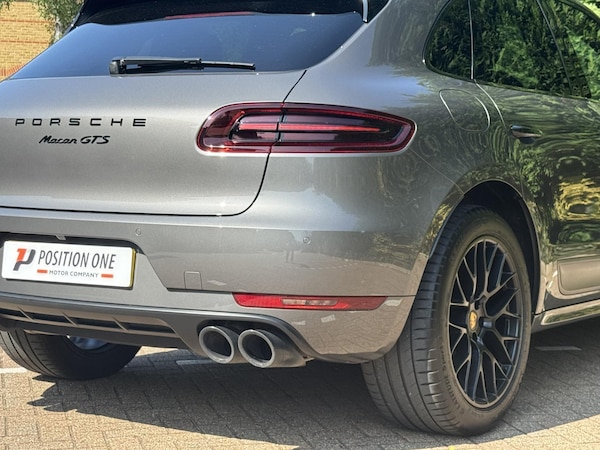 Used Porsche Macan 2018 for sale - 75599904: Photo 56