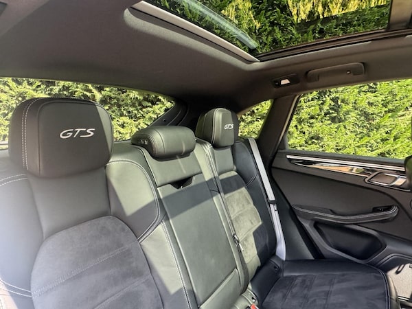 Used Porsche Macan 2018 for sale - 75599904: Photo 62