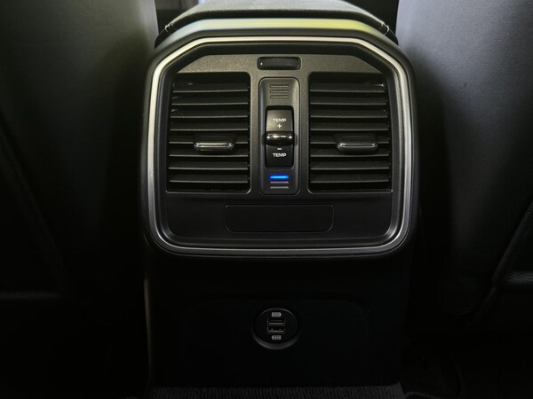 Used Porsche Macan 2018 for sale - 75599904: Photo 76