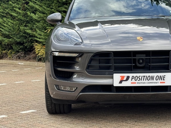 Used Porsche Macan 2018 for sale - 75739461: Photo 18