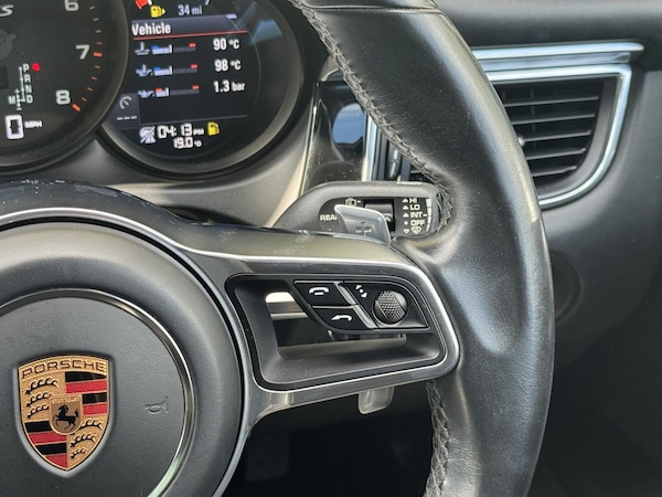 Used Porsche Macan 2018 for sale - 75739461: Photo 46