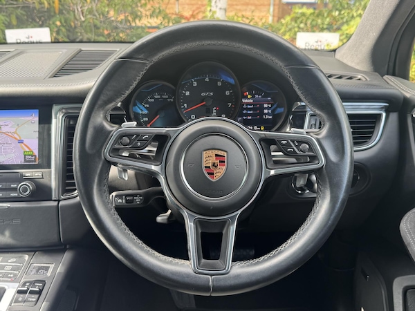Used Porsche Macan 2018 for sale - 75739461: Photo 47