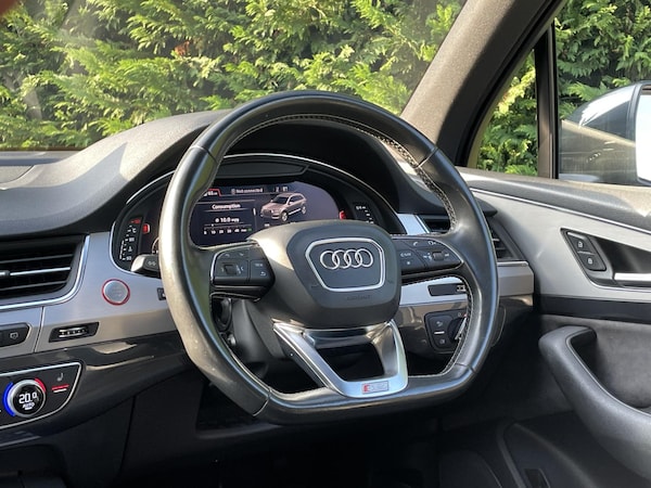 Used Audi Q7 2018 for sale - 76244876: Photo 11