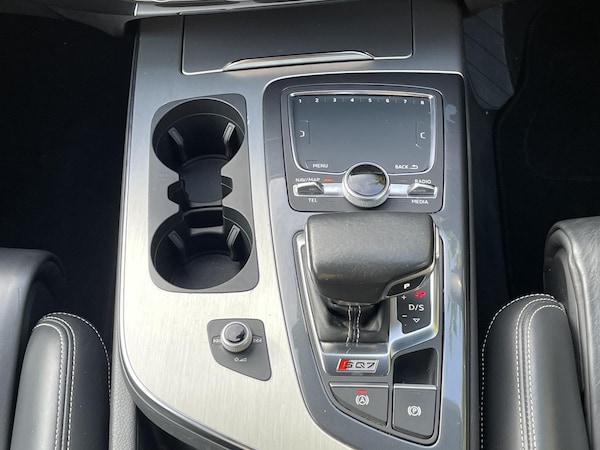 Used Audi Q7 2018 for sale - 76244876: Photo 31