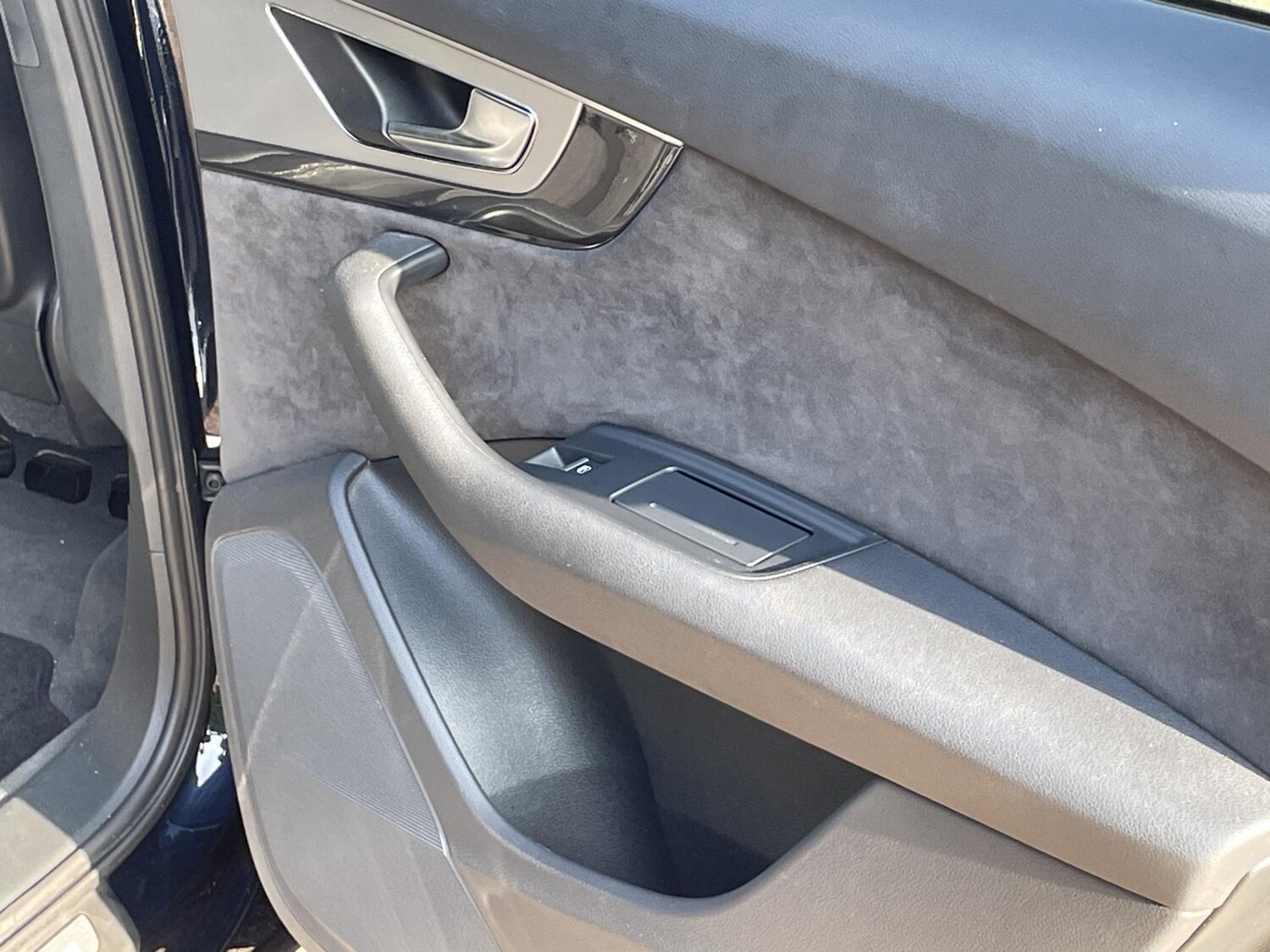 Used Audi SQ7 2018 for sale - 76244876: Photo 40