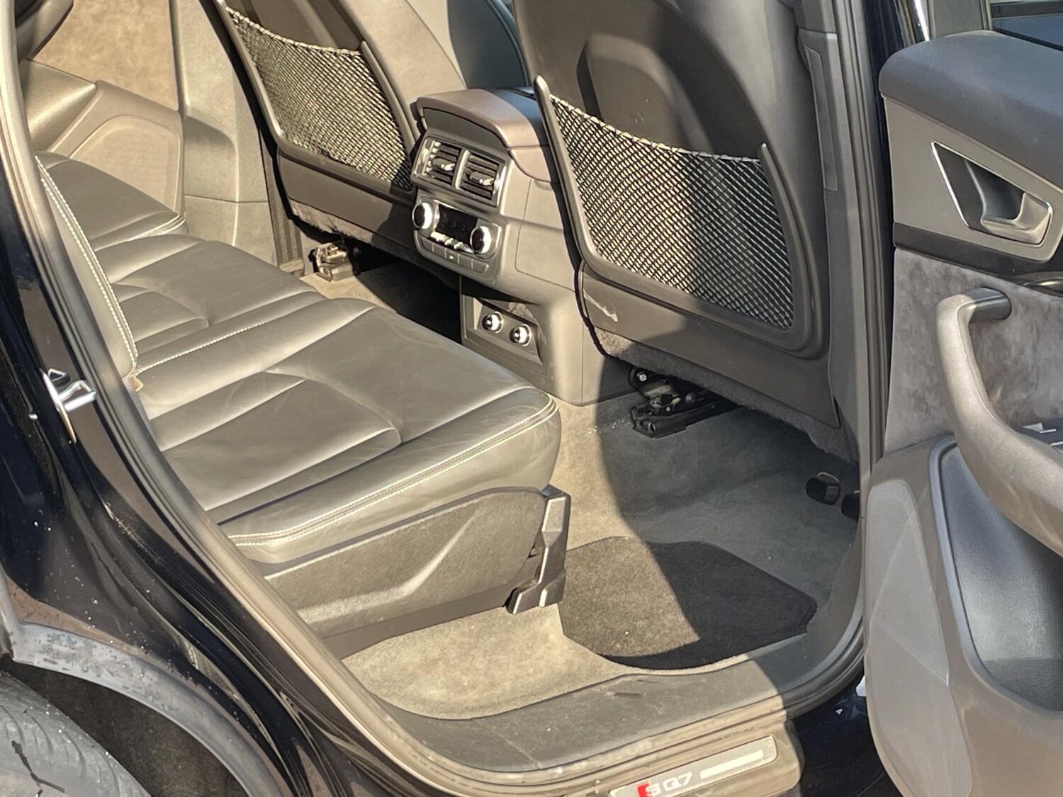 Used Audi SQ7 2018 for sale - 76244876: Photo 41