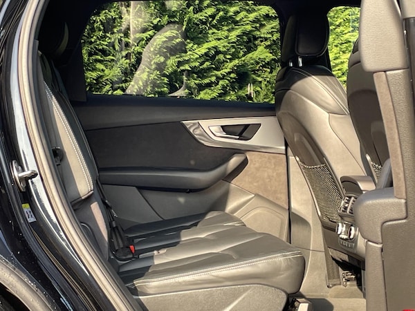 Used Audi Q7 2018 for sale - 76244876: Photo 42