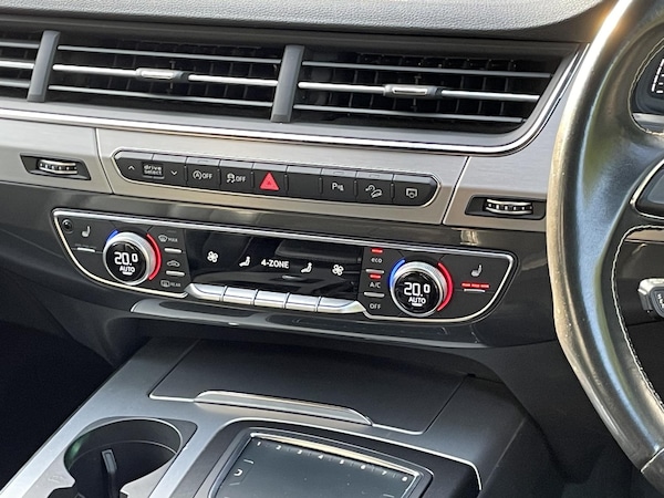 Used Audi Q7 2018 for sale - 76244876: Photo 64