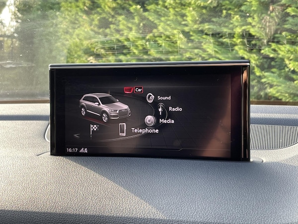 Used Audi Q7 2018 for sale - 76244876: Photo 65