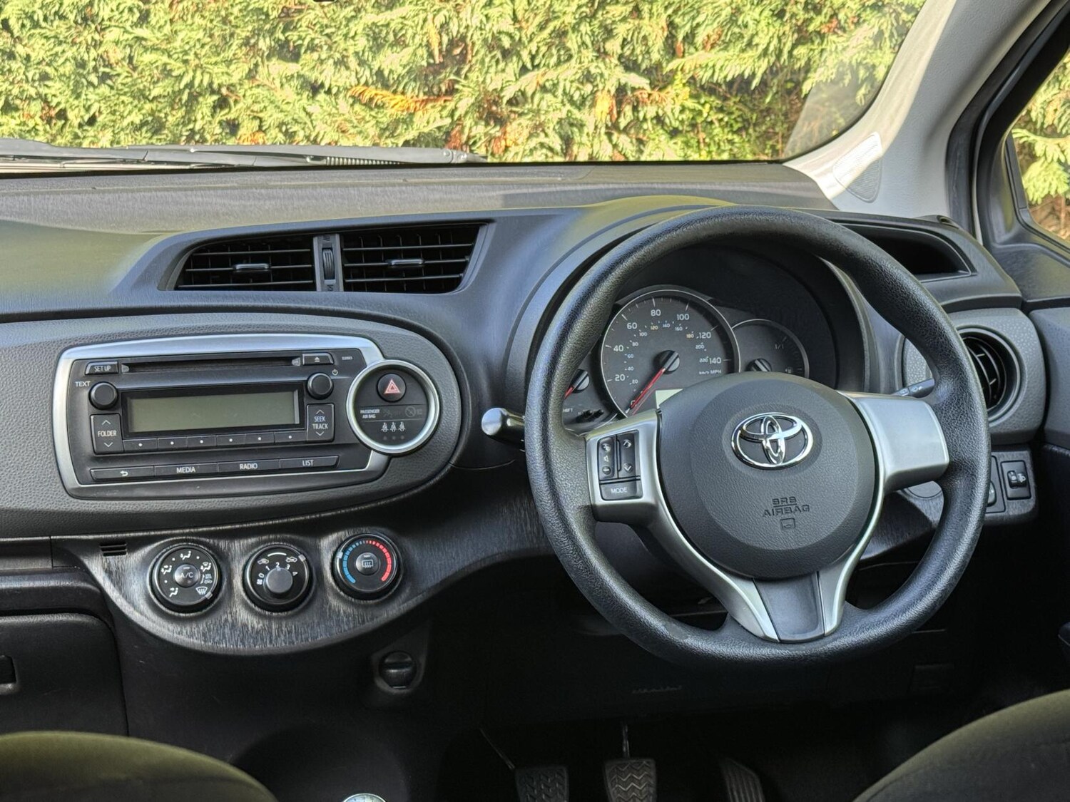 Used Toyota Yaris 2012 for sale - 77721806: Photo 11
