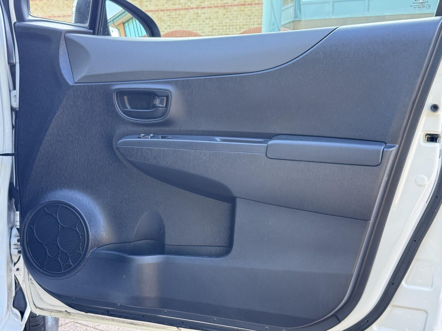 Used Toyota Yaris 2012 for sale - 77721806: Photo 23