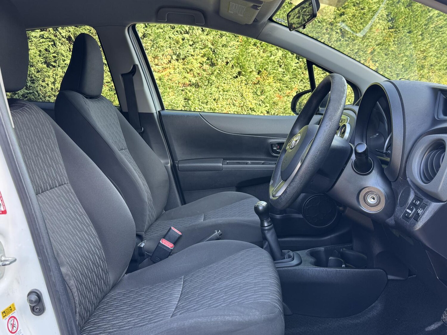 Used Toyota Yaris 2012 for sale - 77721806: Photo 26