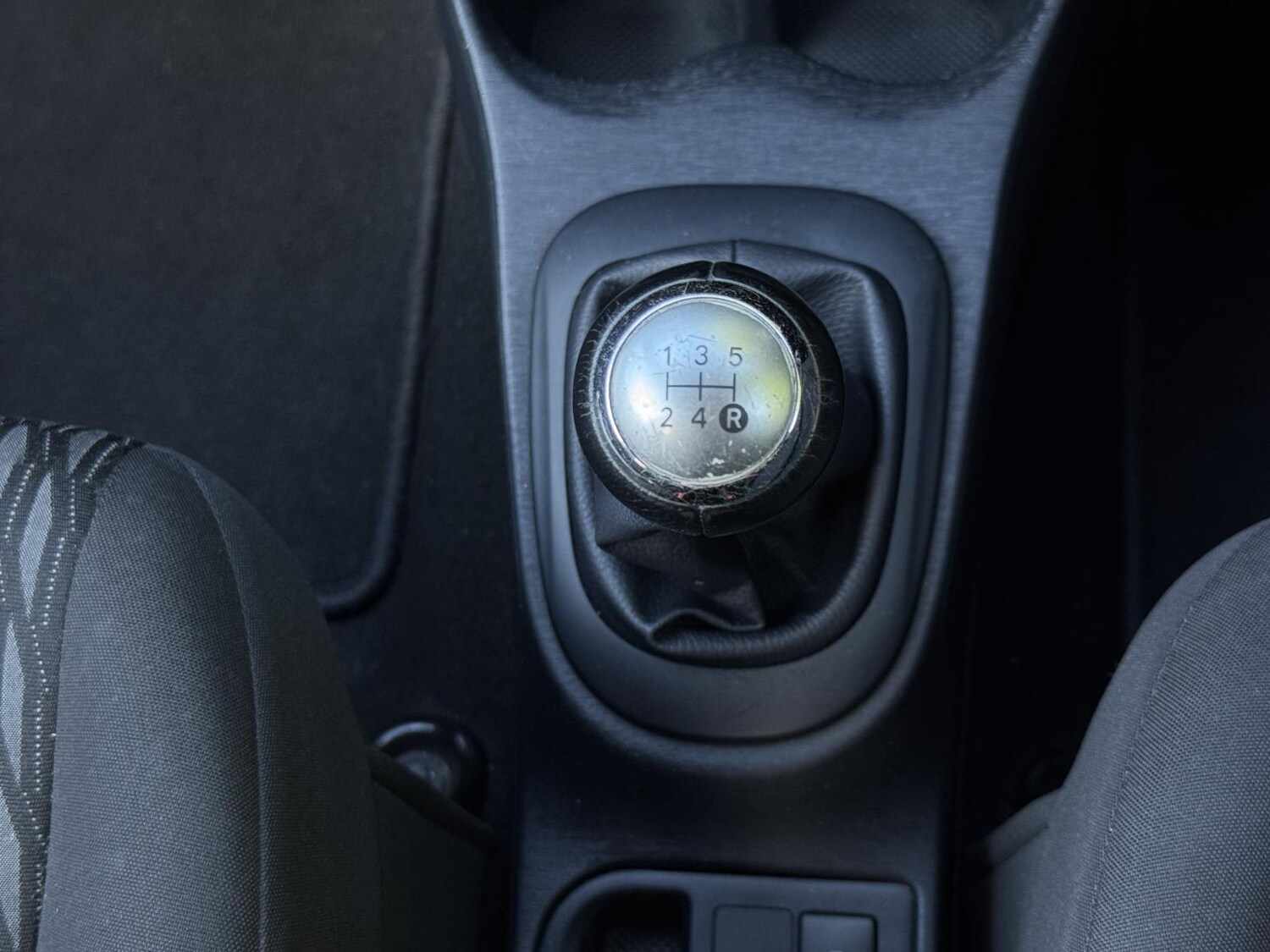 Used Toyota Yaris 2012 for sale - 77721806: Photo 29