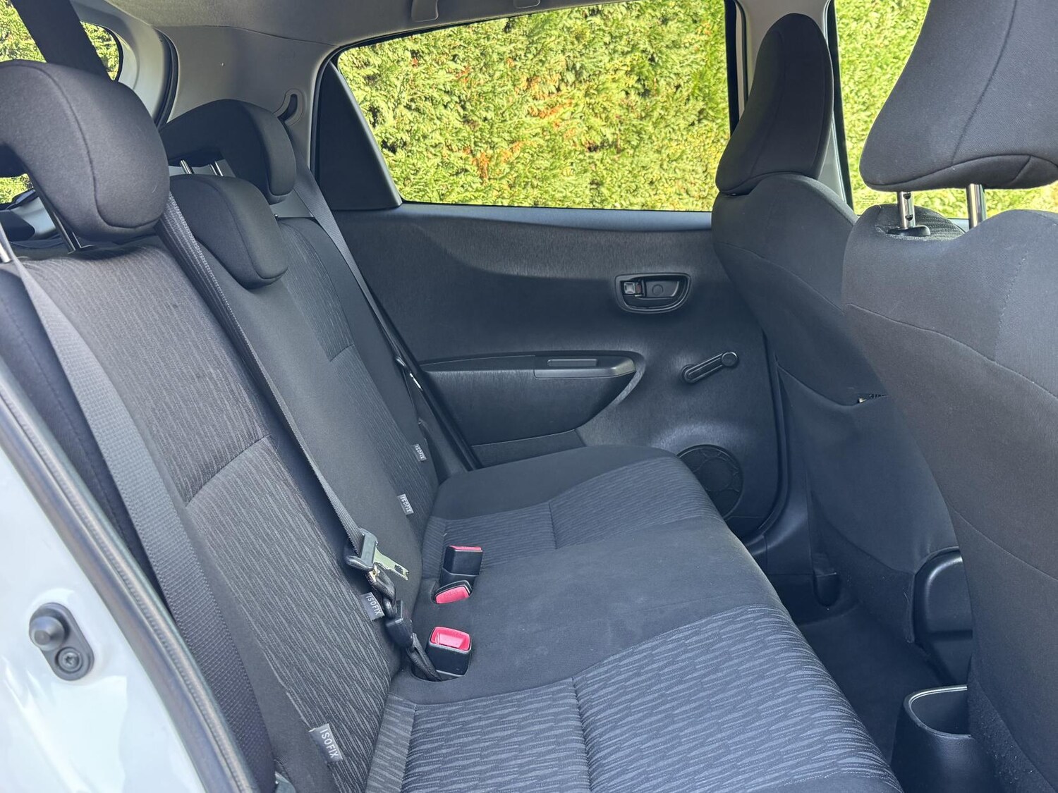 Used Toyota Yaris 2012 for sale - 77721806: Photo 52