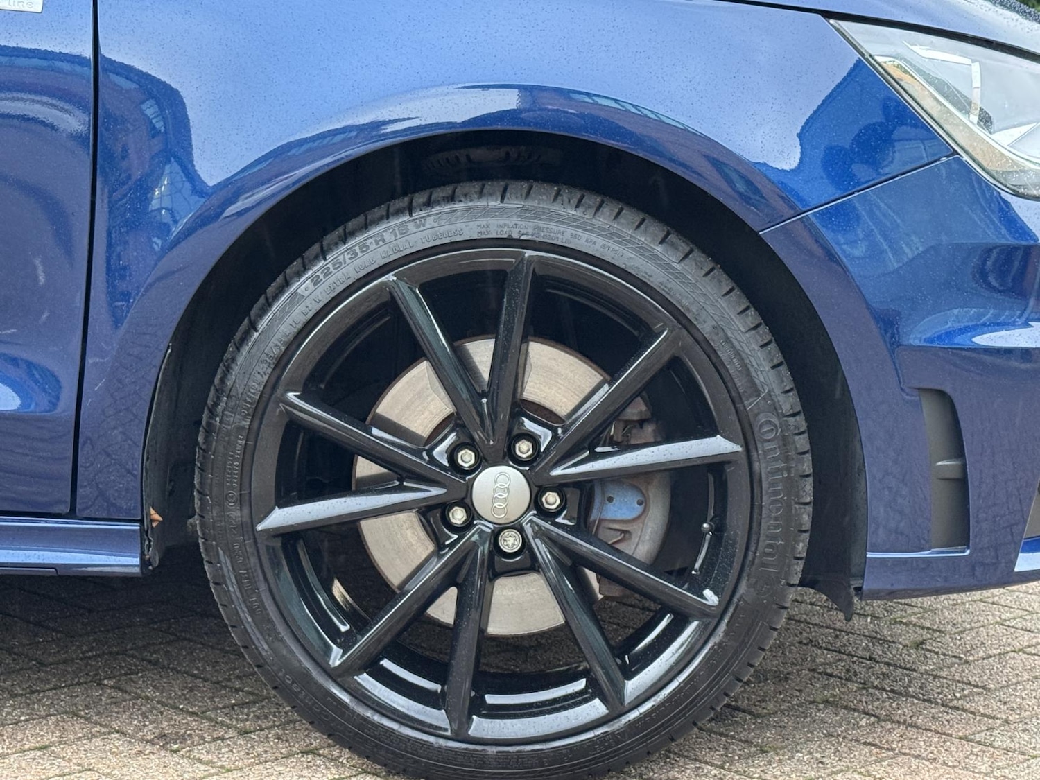 Used Audi A1 2014 for sale - 76340772: Photo 13
