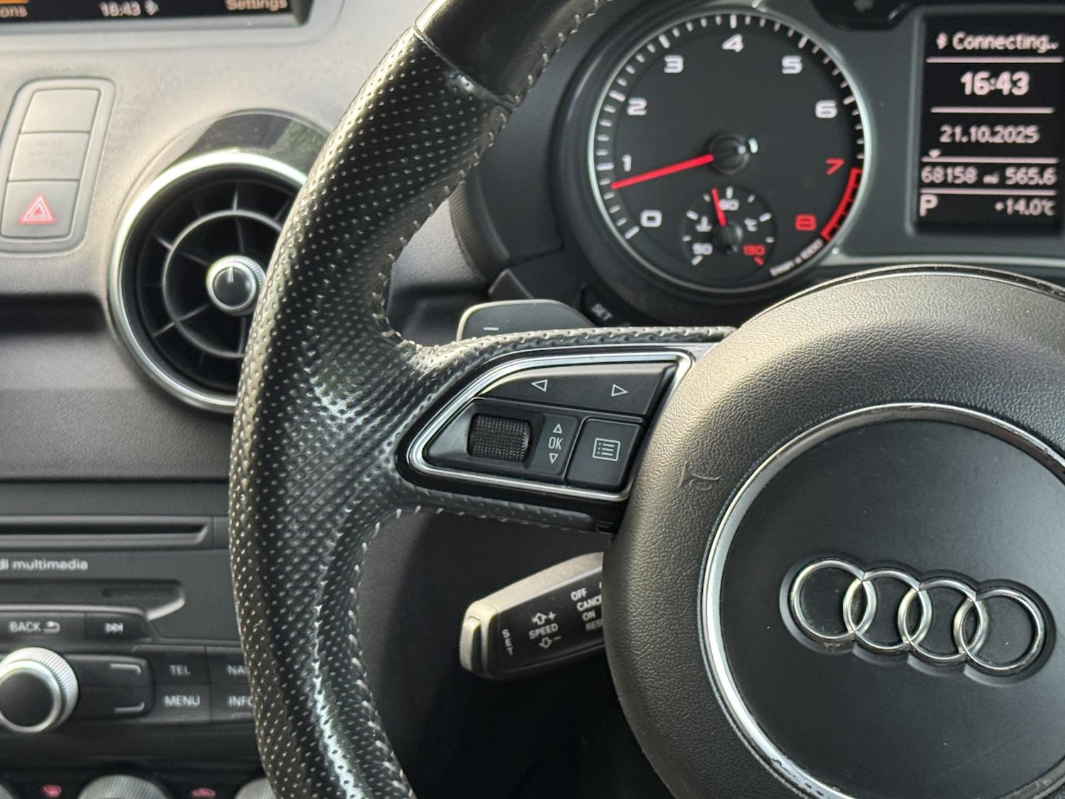 Used Audi A1 2014 for sale - 76340772: Photo 29