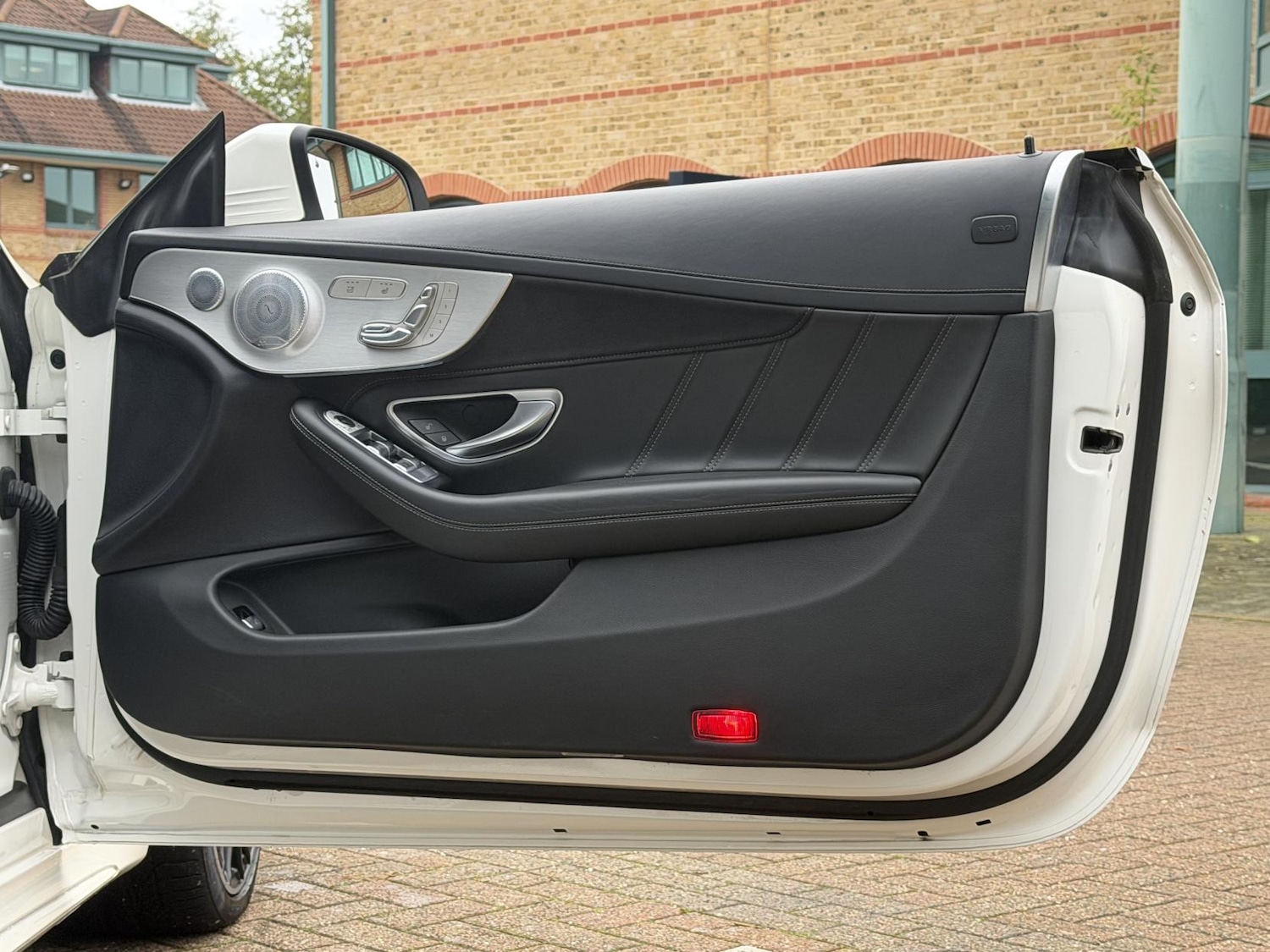 Used Mercedes-Benz C Class 2017 for sale - 76859000: Photo 26